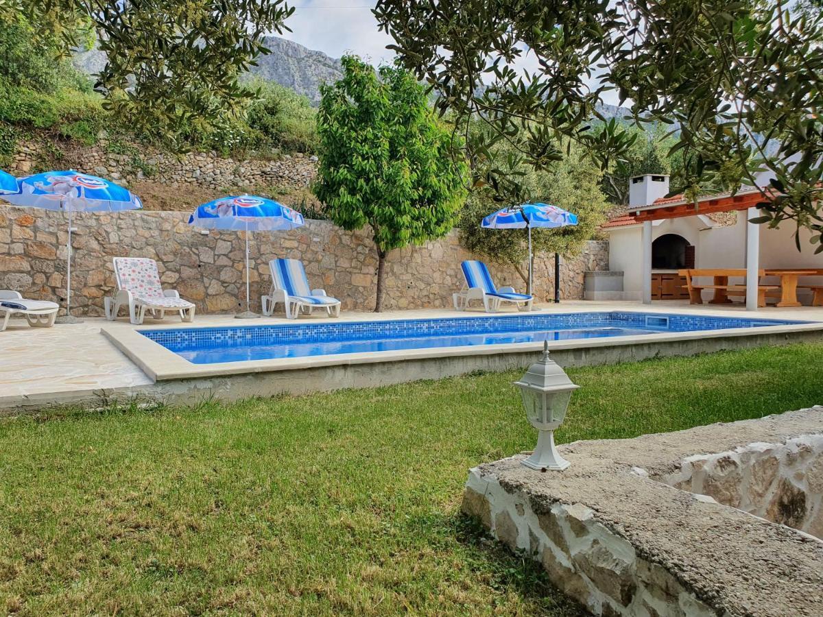 Holiday Home Kastela Village Екстериор снимка
