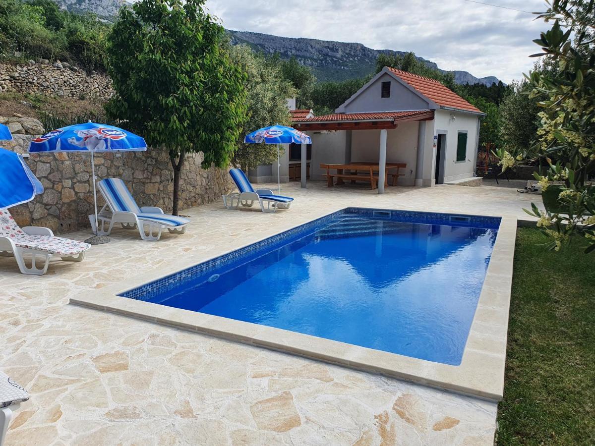 Holiday Home Kastela Village Екстериор снимка