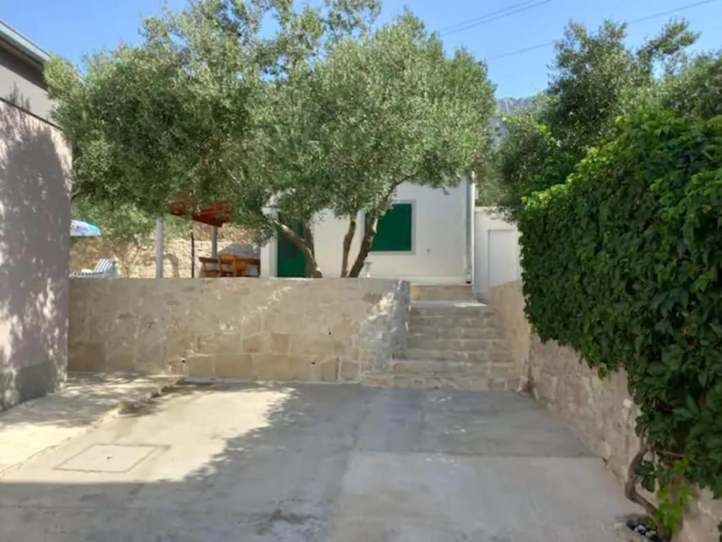Holiday Home Kastela Village Екстериор снимка