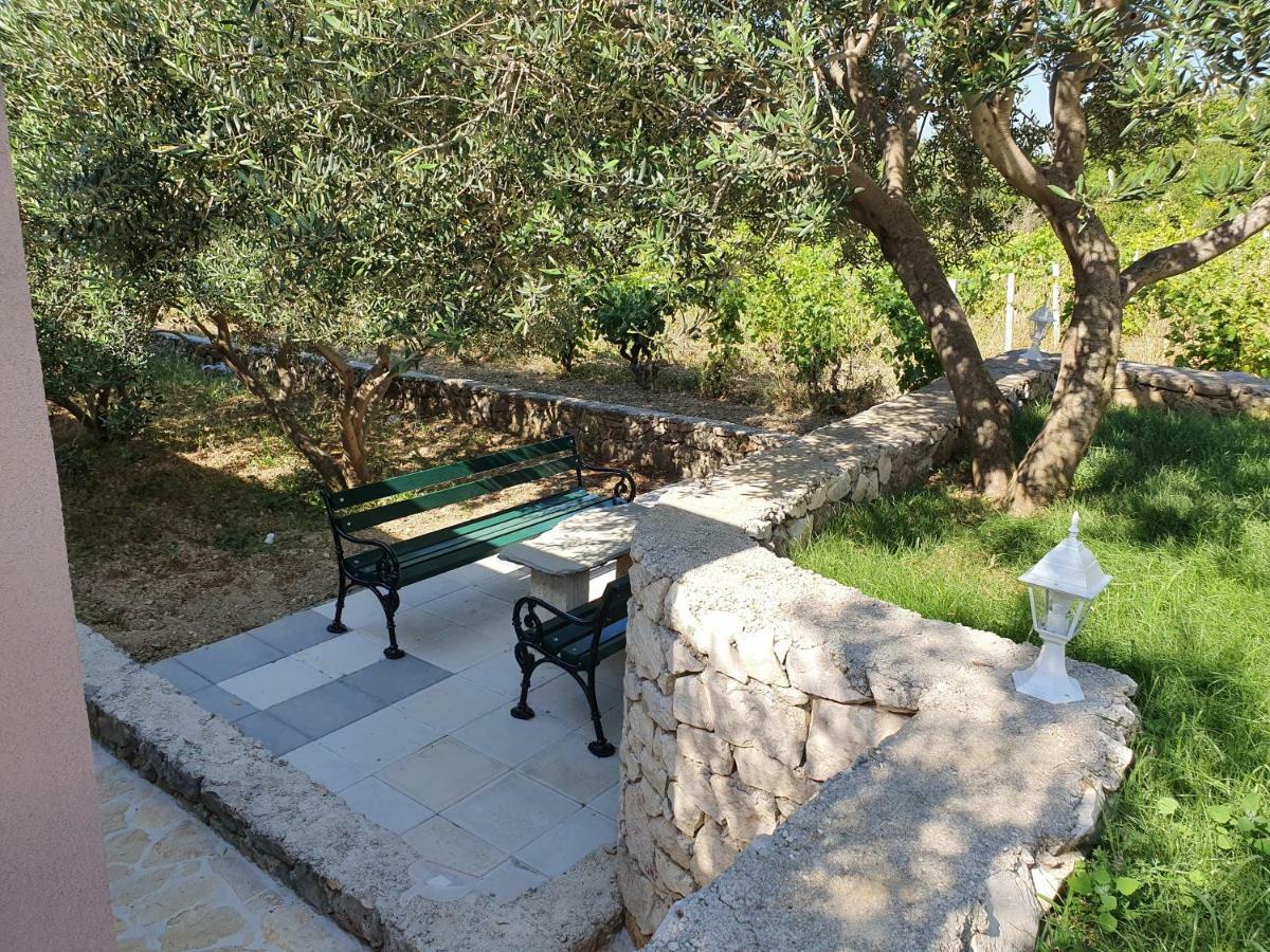 Holiday Home Kastela Village Екстериор снимка